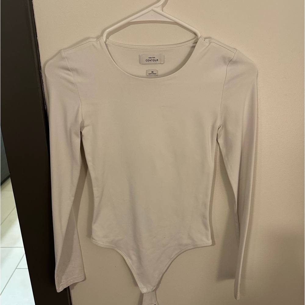 Aritzia White Long Sleeve Bodysuit